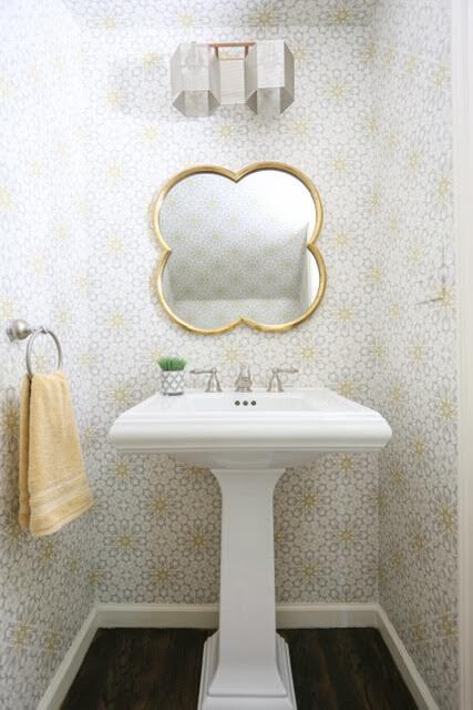 Luxe bathroom wallpaper